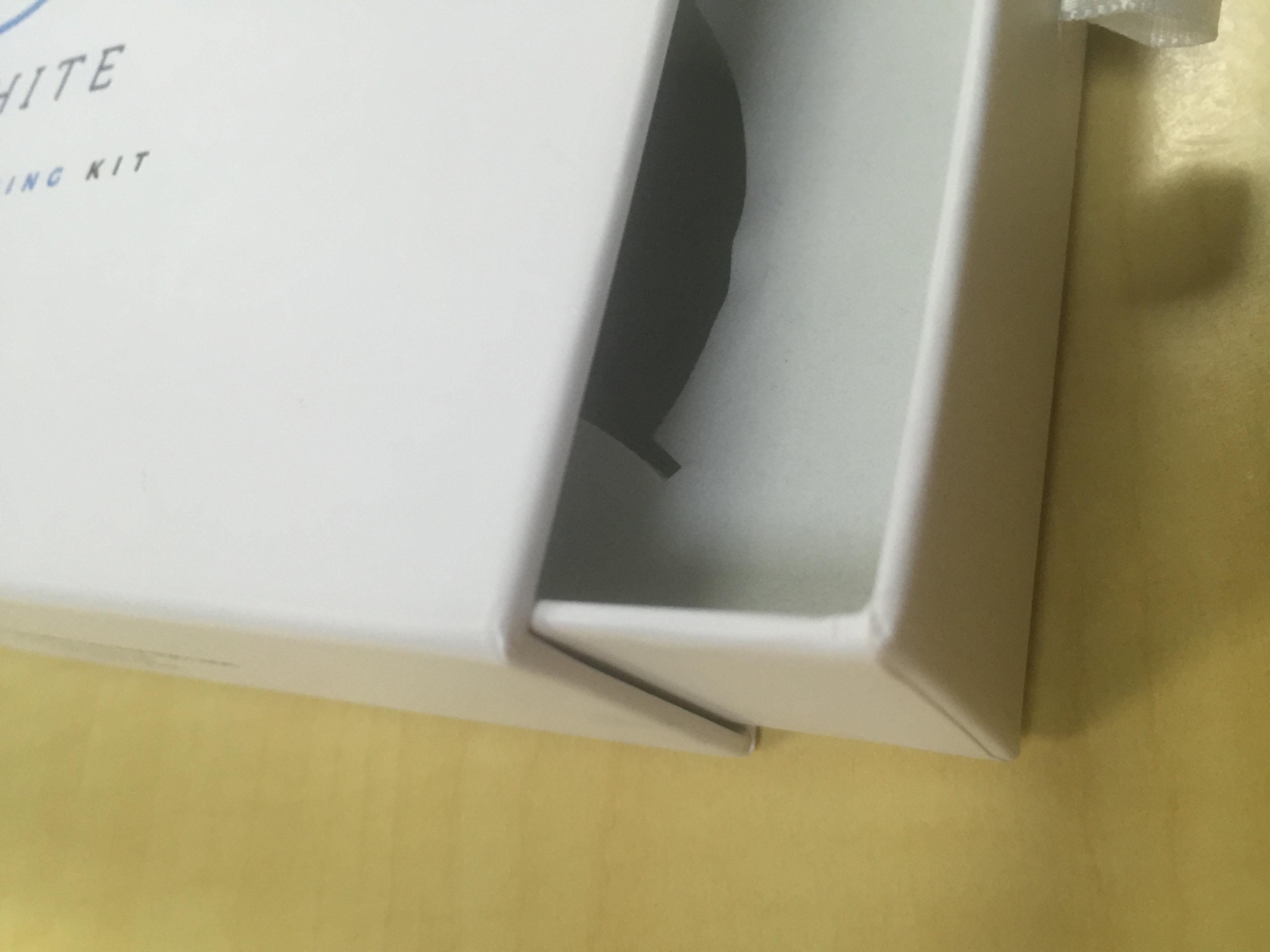 知道用數(shù)碼打樣給化妝品精品盒定制打樣成本低，沒想到這么低